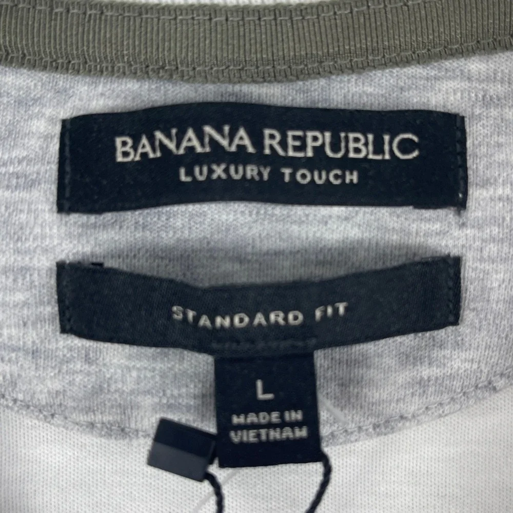 Banana Republic Mens L White Polo Shirt Luxury Touch Standard Fit Cotton NWT